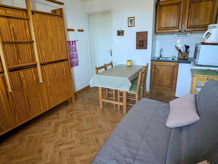 Gîte pour 3 personnes, avec balcon, animaux acceptés à Les Adrets - 2