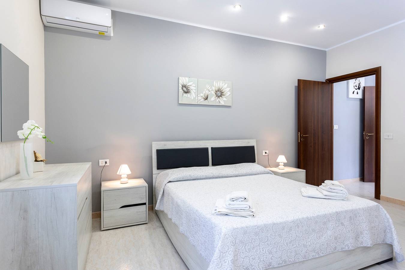 Ferienhaus Bandiera Blu in Strandnähe mit Klimaanlage, Terrasse und Garten in Contrada Fiori, Agrigento Provinz