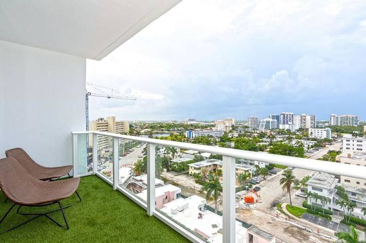 Ferielejlighed for 4 personer, med balkon og pool såvel som sauna og udsigt i Fort Lauderdale