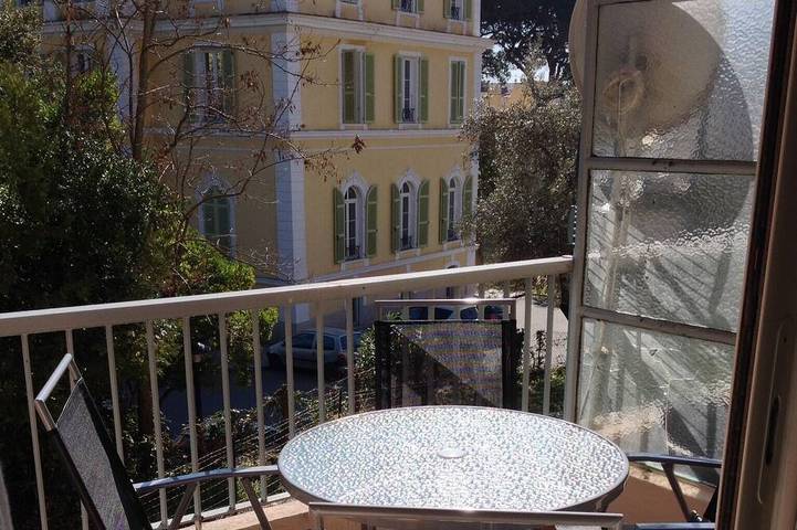 Location de vacances pour 4 personnes, avec Balcon/Terrasse et Terrasse à Corte