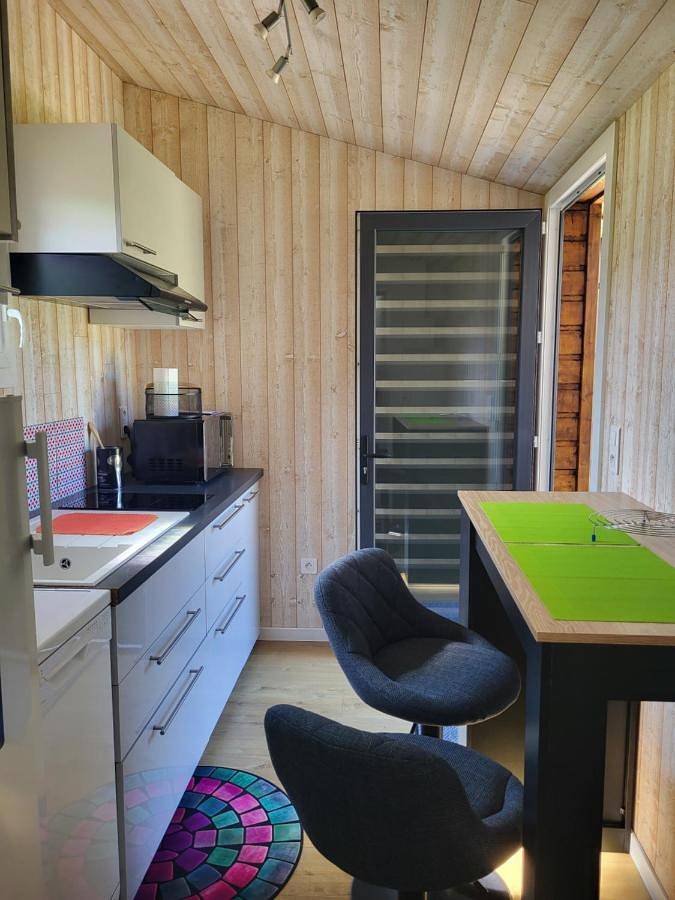 Gîte pour 2 personnes, avec jardin et terrasse à Le Nizan - 3