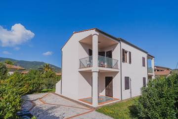 Vakantiewoning voor 4 Personen in Campo nell'Elba, Elba, Afbeelding 1