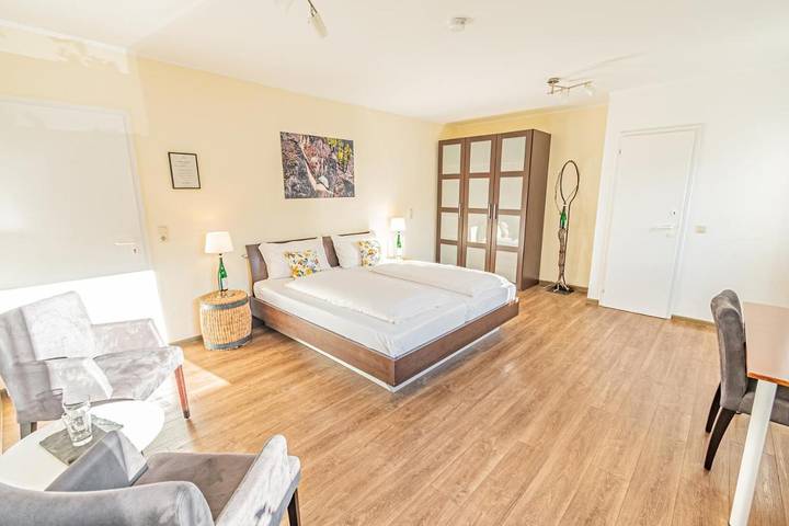 Hotel für 2 Personen, mit Garten und Ausblick in Ayl