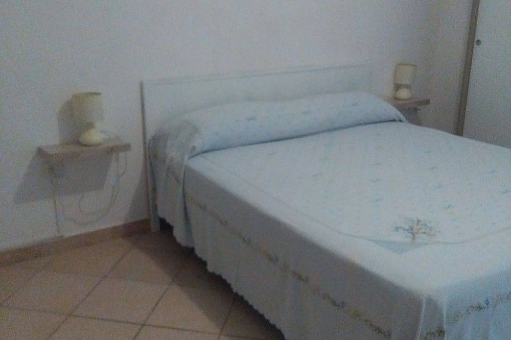 Appartamento intero, Tropea two-room apartment at the Tondo in Tropea, Provincia di Vibo Valentia