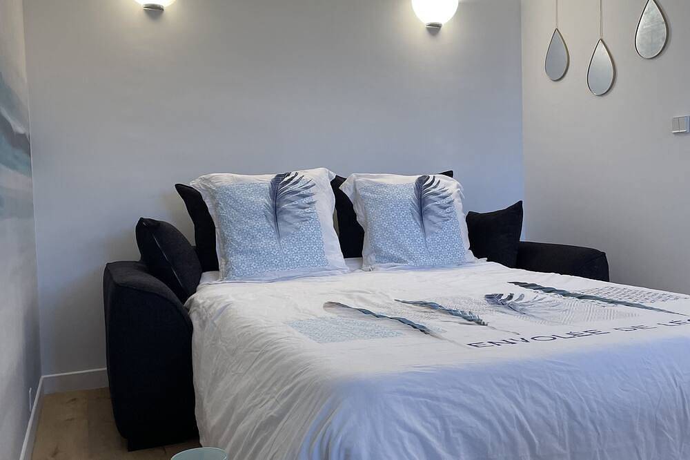 Appartement entier, Studio avec balcon, à 400 M de la mer ,parking, proche des commerces in Quend Plage, Quend