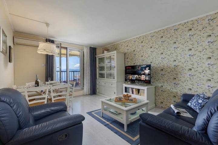 Ferienwohnung für 4 Personen, mit Meerblick und Balkon in Rijeka - 2