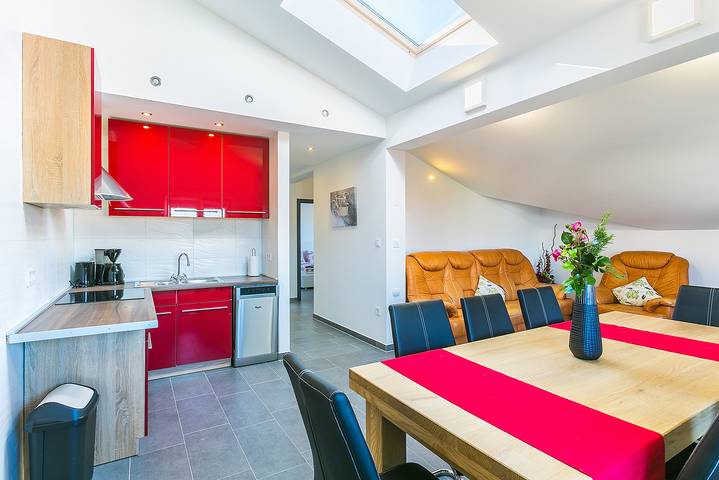 Apartamento entero, Istriensonne 0146 Tess -  Dachterrasse mit Meerblick! in Medulin City, Medulin