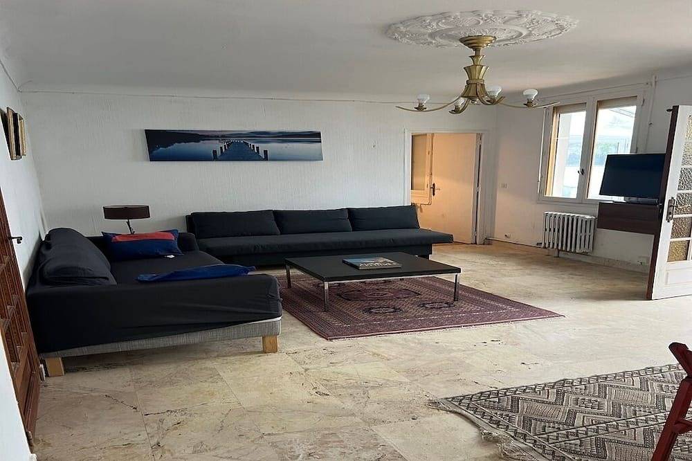 Nantes House sleeps 7 Quick access all directions Airport in Nantes, Nantes region