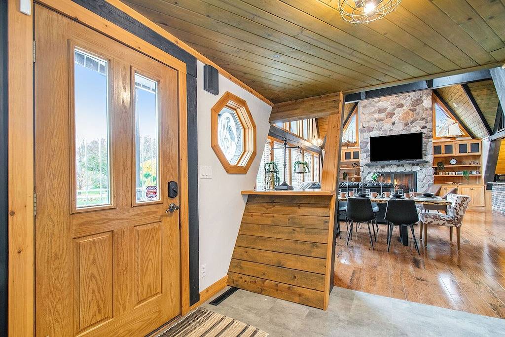 Riverhaven! Gorgeous A-Frame On St Joe River!! in Elkhart County