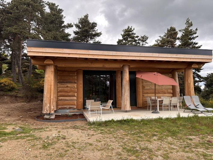 Location de vacances pour 6 personnes, avec jardin ainsi que terrasse et vue dans Lozère - 2