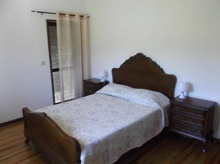 Location de vacances pour 2 personnes, avec vue ainsi que piscine et jardin, animaux acceptés dans Paredes de Coura - 3