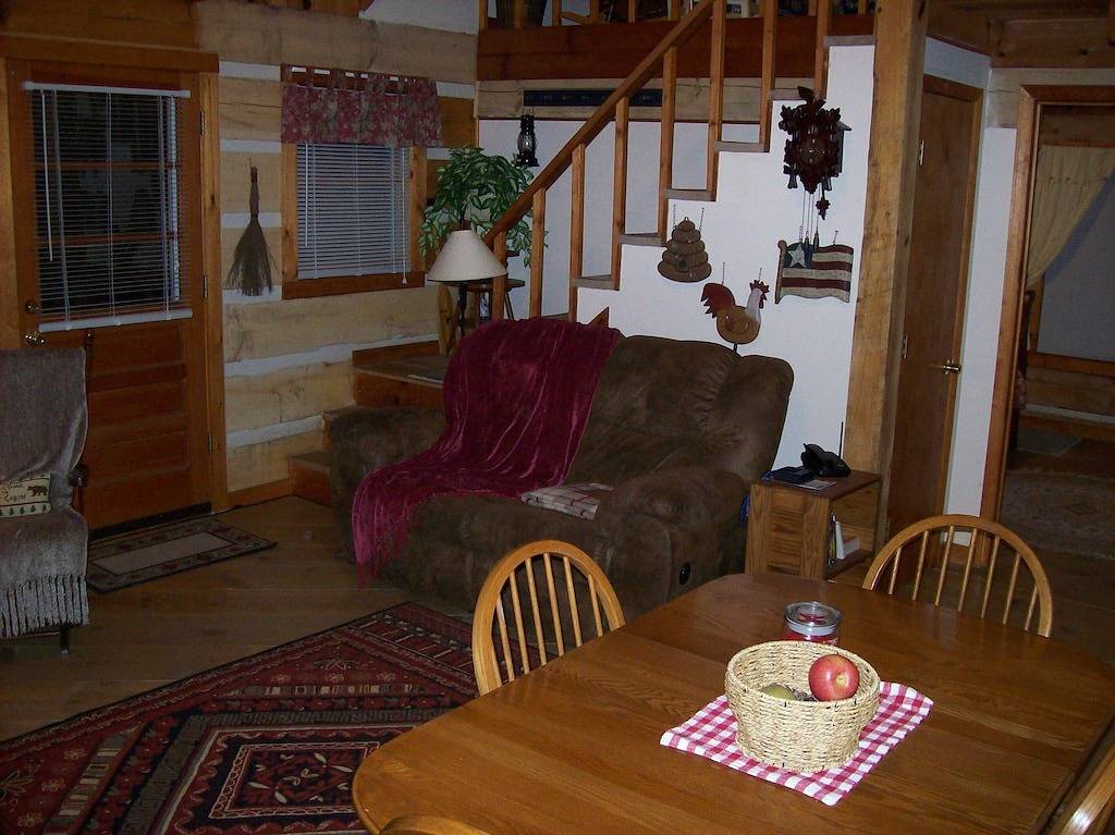 Blue Ridge Getaway-Entspannen Sie sich auf der Veranda - Wildlife reichlich! in Blue Ridge Parkway, Ashe County