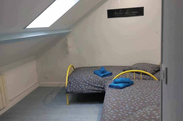 Maison spacieuse en Champagne : une bulle de détente entre amis ou en famille ! in Gland, Aisne