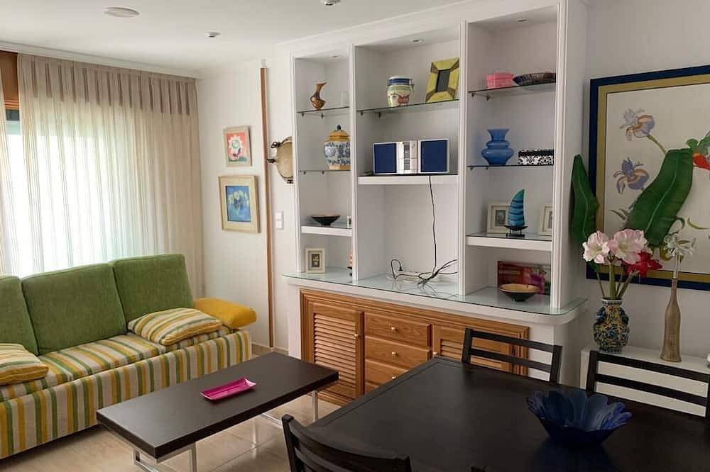 Entire apartment, Maravilloso Apartamento en Sanxenxo 50m de Playa de Silgar in Sanxenxo, Rías Baixas