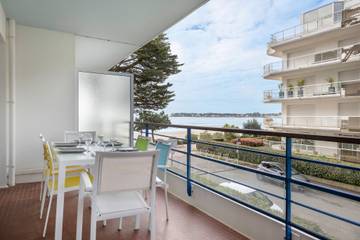 Gîte pour 6 personnes, avec terrasse dans Plage Benoît
