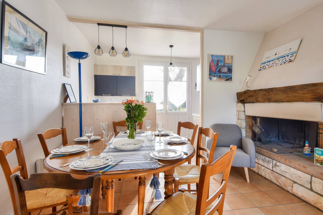 Maison de Charme avec Jardin, Plage à Pied in Barbâtre, Noirmoutier