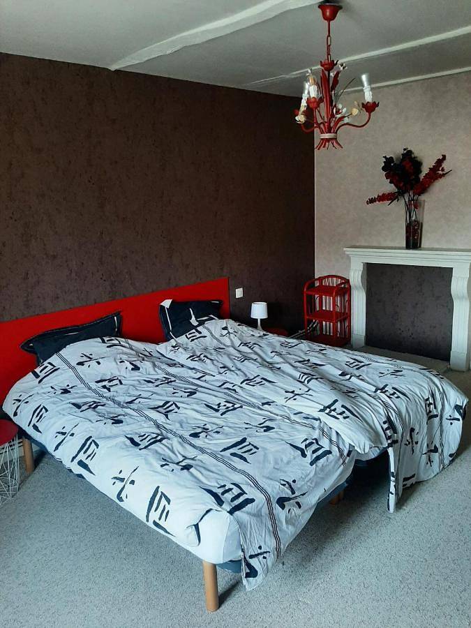 Location de vacances pour 4 personnes, avec vue et balcon à Saint-Julien-d'Asse - 2