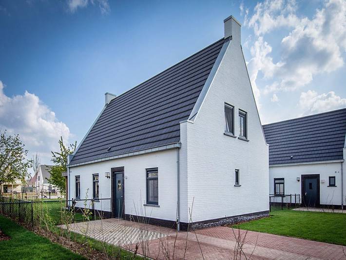Vakantiehuis voor 12 personen, with Terras and Tuin as well as Zwembad in Thorn