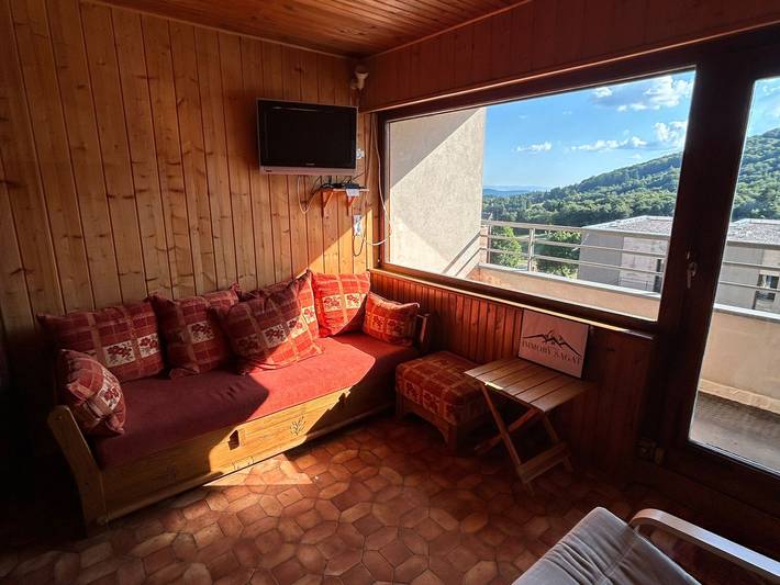 Gîte pour 6 personnes, avec balcon dans Office De Tourisme Super Besse - 2