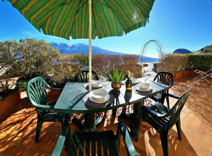 Ferienwohnung für 6 Personen, mit Seeblick und Garten, mit Haustier in Pieve - 2