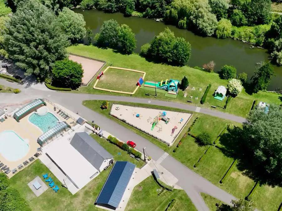 Flower Camping L'Ile Des Trois Rois - Unique 2 persons - Cabadienne 7 m² + Kitchenette in Les Andelys, Les Andelys region