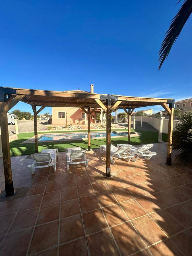 Chalet para 7 personas, con piscina además de vistas y jardín, Se admiten mascotas en Valle de Almanzora - 3