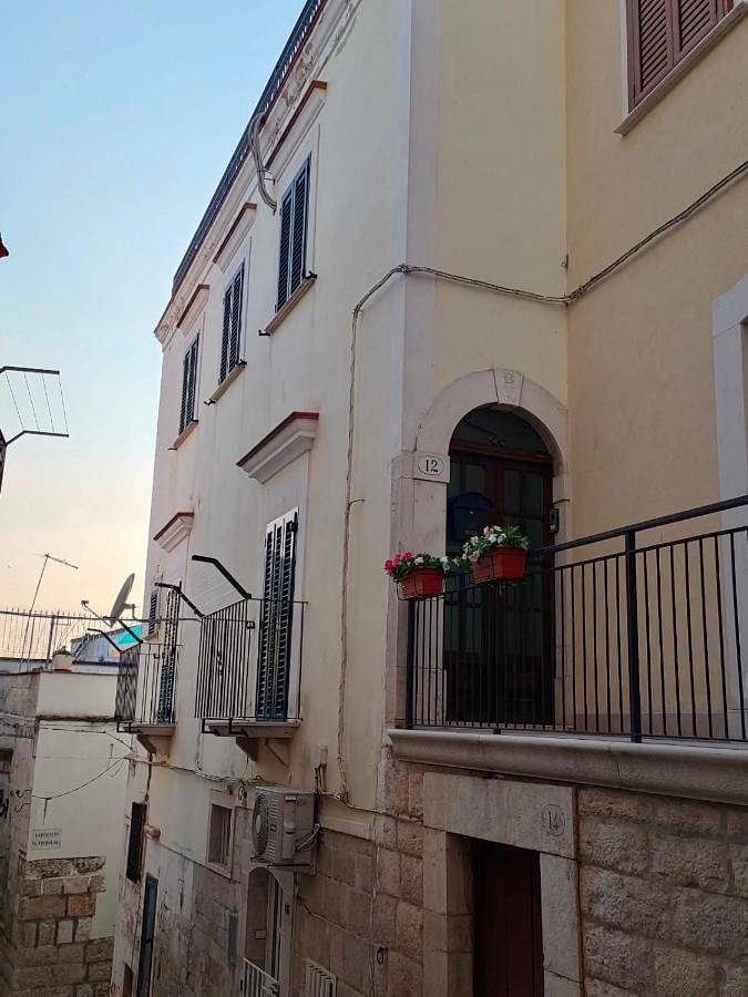 Bed and breakfast per 4 persone, con panorama e balcone - 1