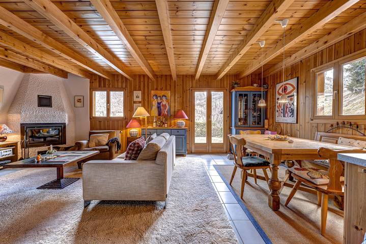 Chalet Les Melezes in La Tzoumaz, Riddes