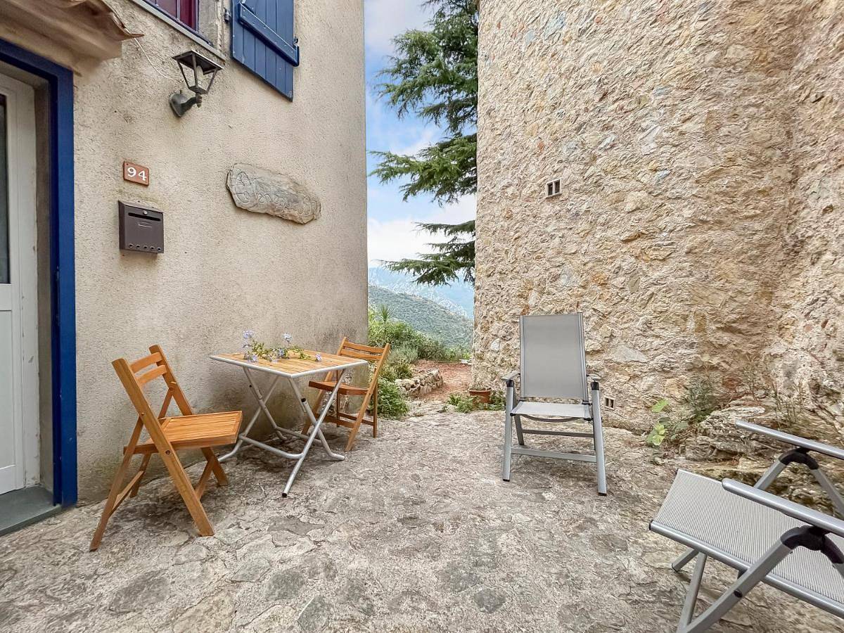 Charmante Maison Avec Vue Montagne Proche Plage in Sainte-Agnès, Côte méditerranéenne (France)