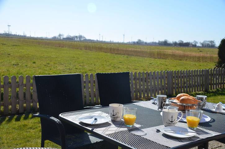 Ferienhaus für 6 Personen, mit Garten und Ausblick in Dornumersiel - 2