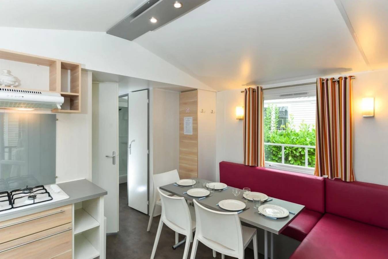 Zecamping 3* piscine couverte dog friendly mobil-home Tv Bbq 29m2 in Clohars-Carnoët, Côte de Cornouaille