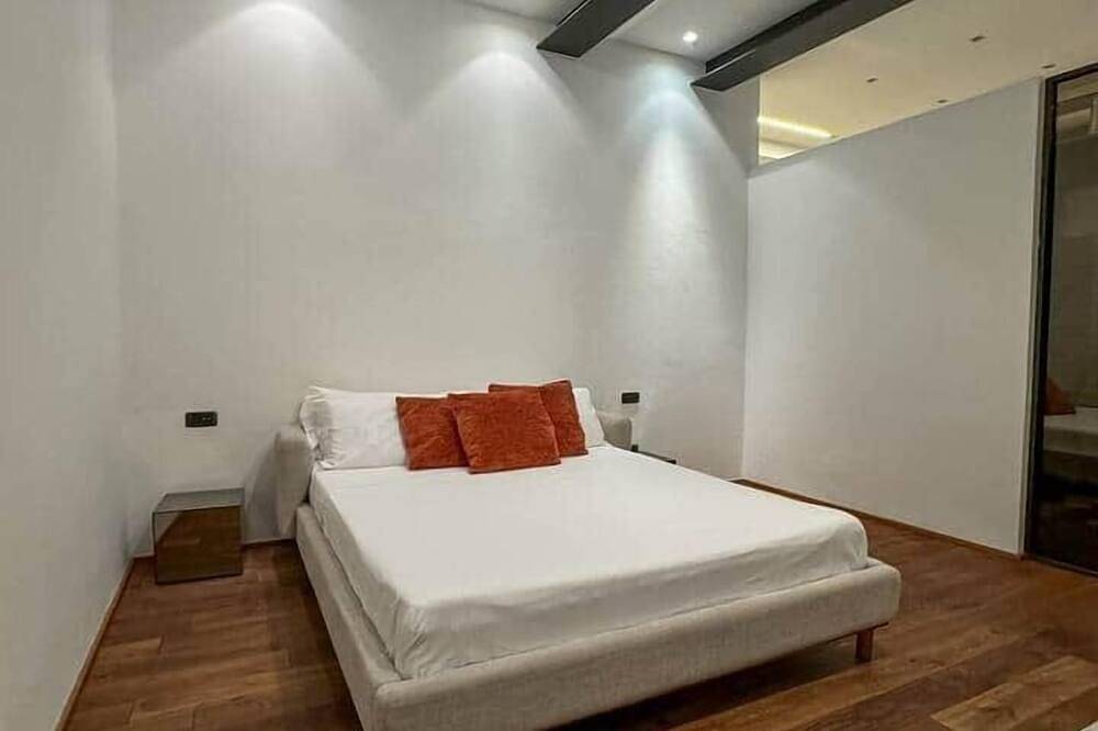 Ganze Wohnung, Loft @ Veratti by icasamia .it in Varese, Varese Provinz