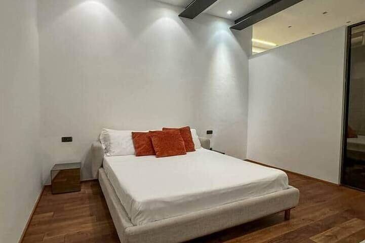 Apartamento entero, Loft @ Veratti by icasamia .it in Varese, Provincia de Varese