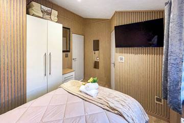 Log Cabin for 8 People in Banchory, Aberdeenshire, Photo 2