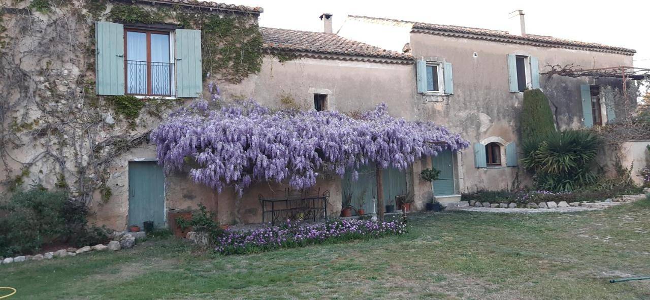 Studio with Terrace in Mouriès, Région d'Arles