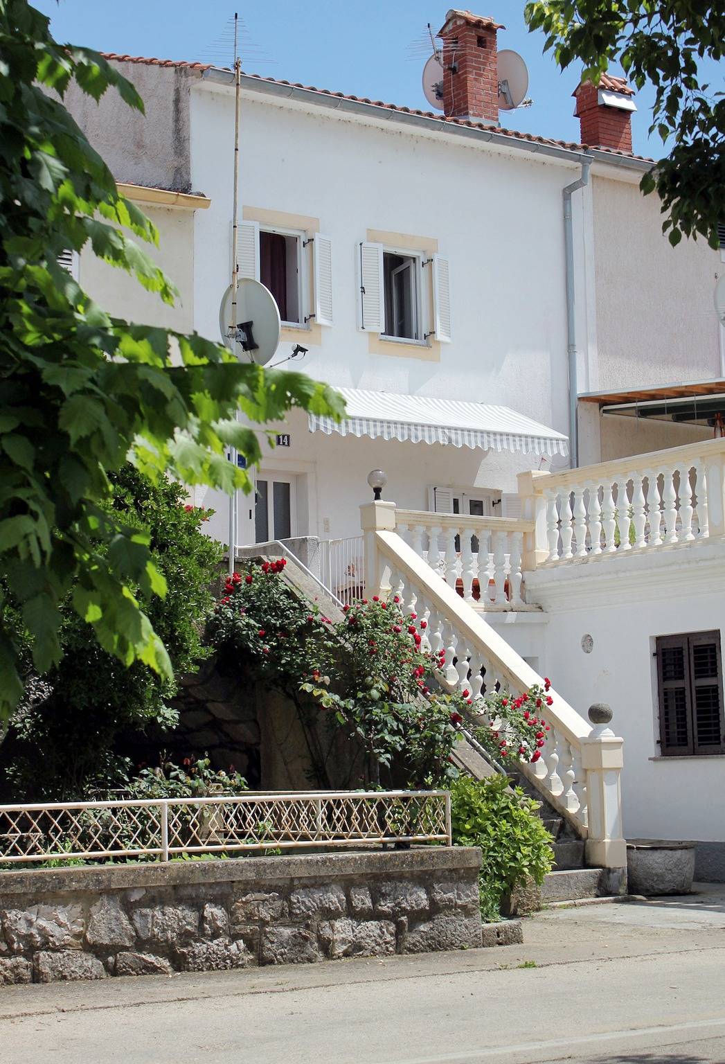 Geheel appartement, Tweekamerappartement met terras en uitzicht op zee Punat (Krk) A-5329-a in Punat, Krk