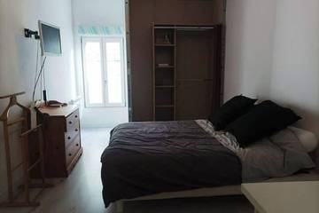 Gîte pour 6 personnes, avec terrasse et jardin à Loudun