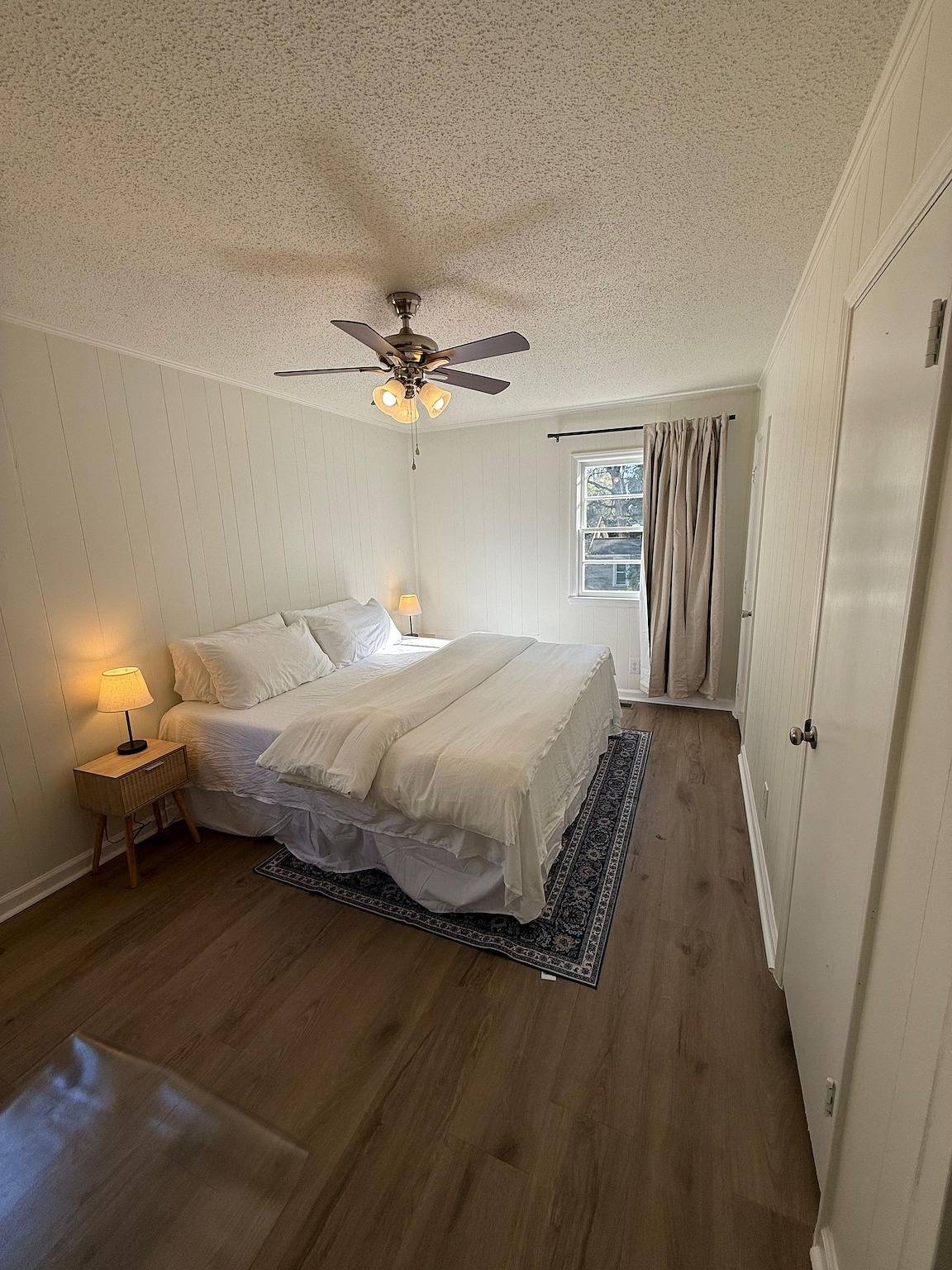 Apartamento entero, Newly Renovated 3 Bedroom House in Lakewood! in Durham (Carolina del Norte), Condado de Durham (Estados Unidos)