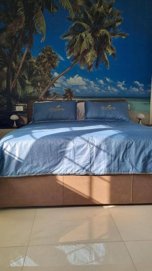 Double Room with Private Bathroom in Ardea, Provincia di Roma