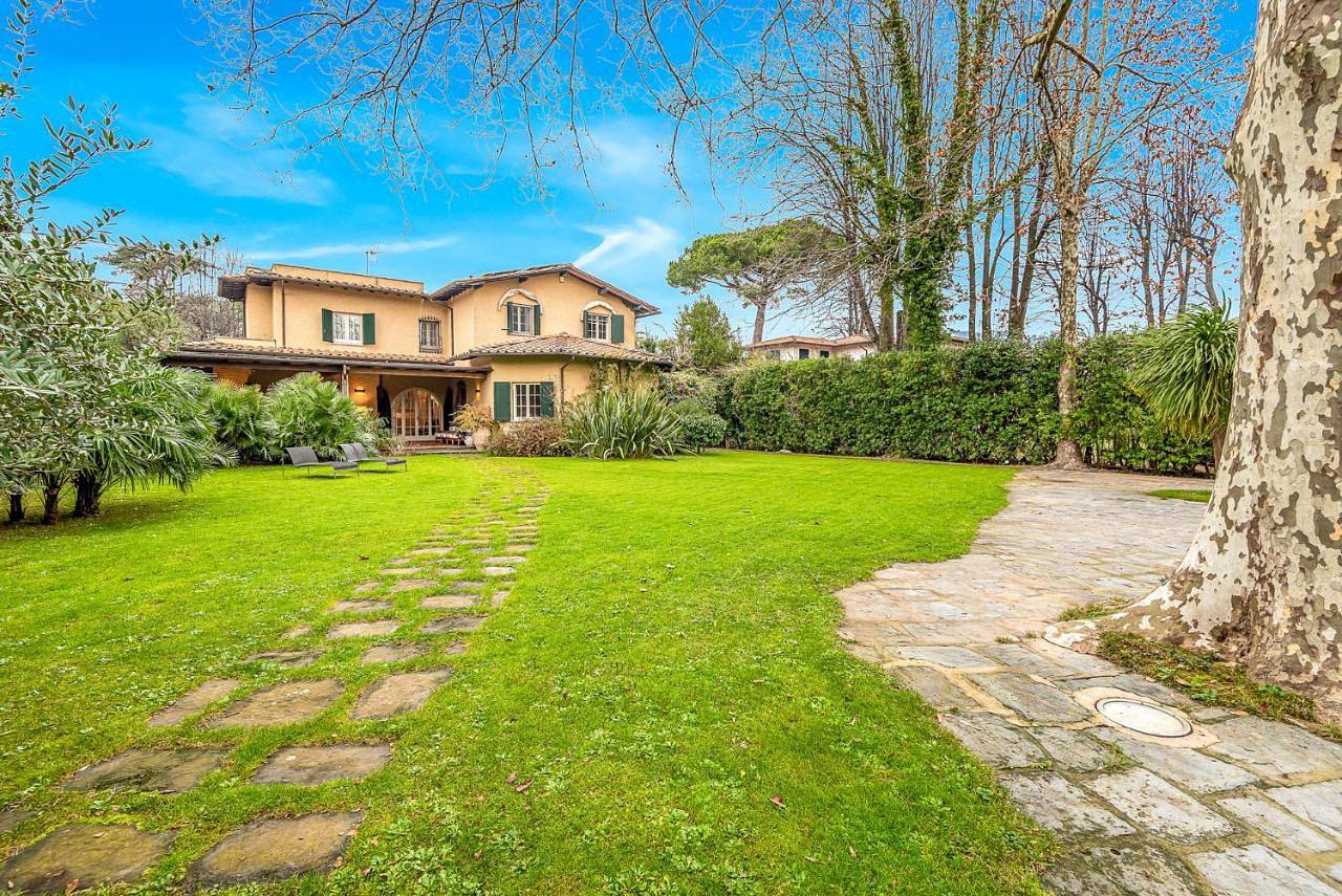 Villa il Tiglio - Forte dei Marmi in Forte dei Marmi, Riviera Toscana