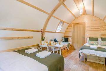 Camping for 2 People in Northrepps, Norfolk, Photo 1