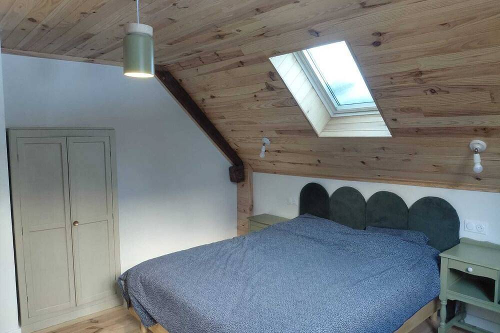 Large mountain house for 12, comfort, peace & nature in Urdos, Béarn