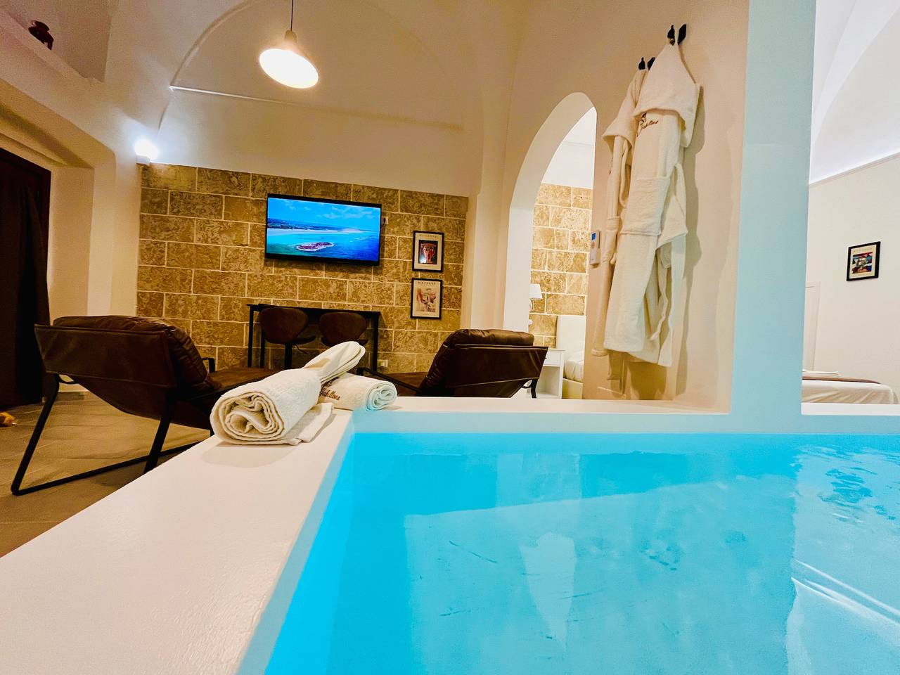 Suite 'Corte Gabellone avec piscine' avec Wi-Fi et climatisation in Nardò, Nardò (commune)
