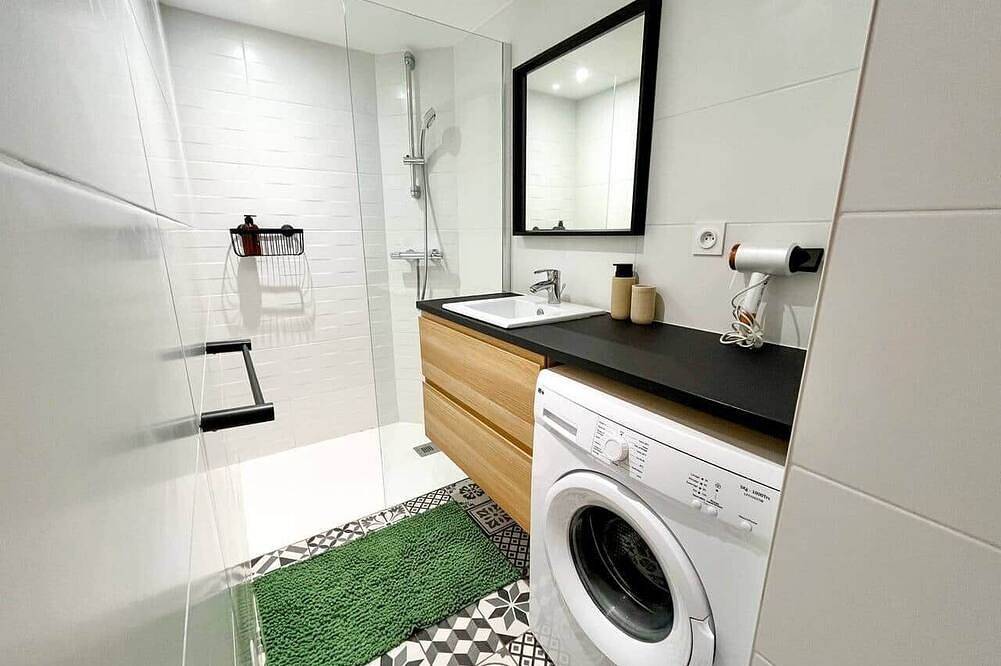 Apartamento entero, Escape: Jacuzzi & Sauna in Tassin-la-Demi-Lune, Ródano