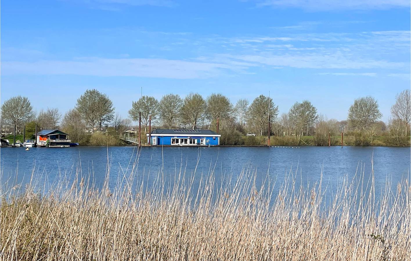 Woonboot voor 5 personen met terras in Noord-Brabant