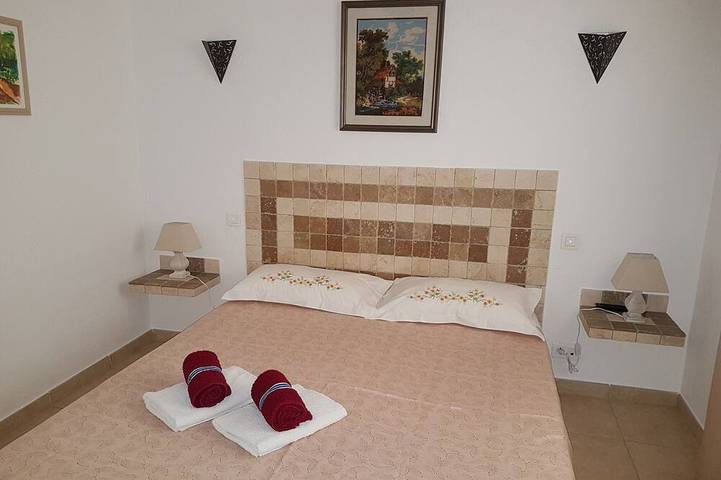 Ganze Wohnung, Appartement jeder Komfort in Villa 2-4 Personen in Porto-Vecchio, Sartène und Umgebung
