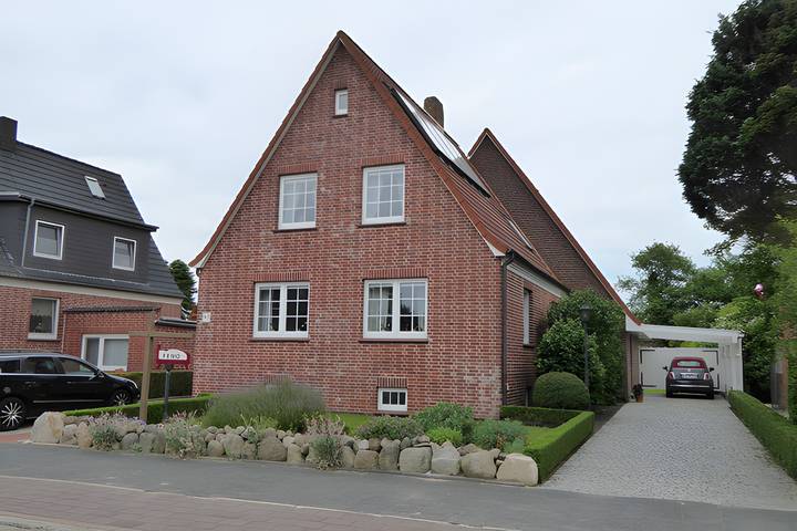 Ganze Wohnung, Apartment 'Im 1. Og' mit Gemeinschaftsterrasse, Gemeinschaftsgarten und Wlan in Döse, Cuxhaven
