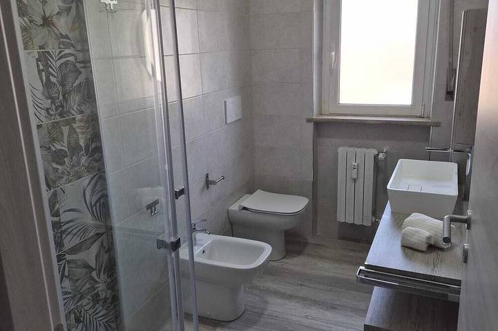Appartamento intero, Intero appartamento a 1 minuti dall'ospedale e 8 minuti a piedi dal centro in Vercelli, Provincia di Vercelli