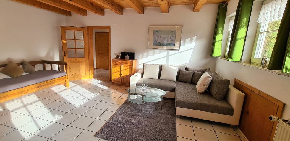 Ferienwohnung für 4 Personen, mit Balkon/Terrasse und Terrasse sowie Garten in Nationalpark Schwarzwald