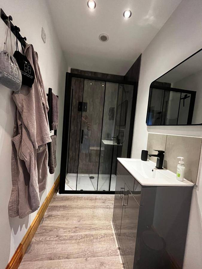One-Bedroom House in Ringwood, Hampshire